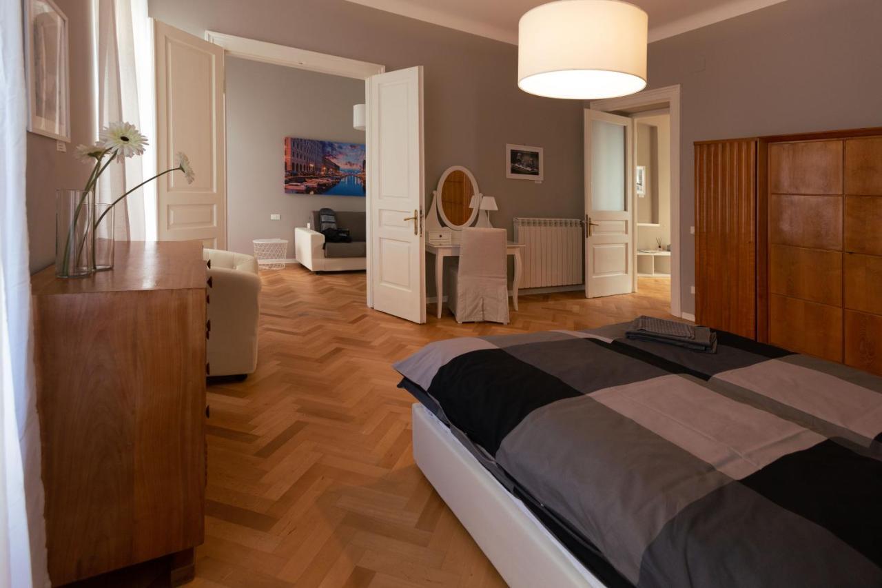Da Gillo Apartment Trieste Bagian luar foto