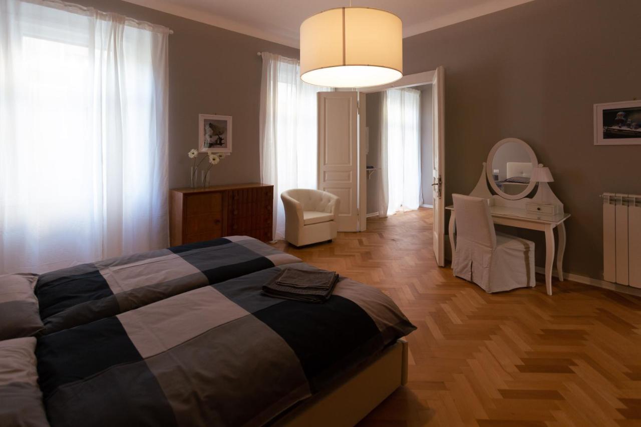 Da Gillo Apartment Trieste Bagian luar foto