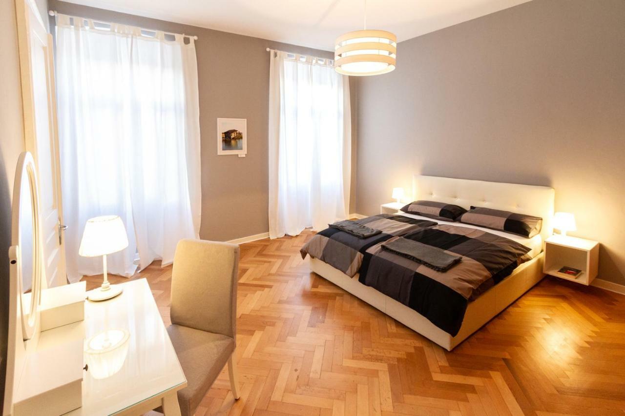 Da Gillo Apartment Trieste Bagian luar foto